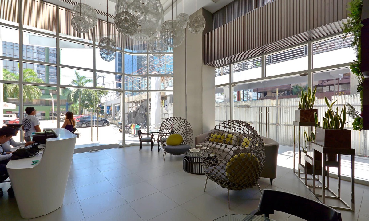 Ortigas Center Condo | Currency Serviced Suites
