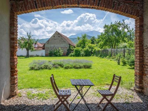Sebesu de Sus House | Curte la Munte - charming village house