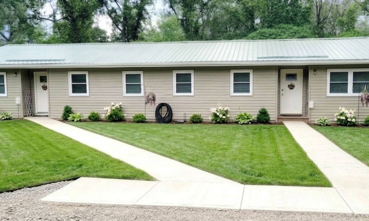 Hamilton House | CUTE & COZY