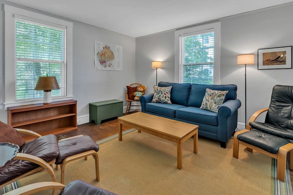 Southwest Harbor Cottage | Cute Rustic Farmhouse Cottage Near the Coast in Southwest Harbor, Maine