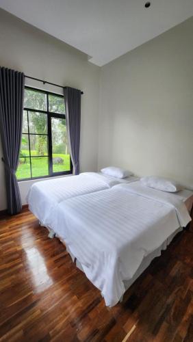 Cipanas Villa | Cypress Resort Cipanas