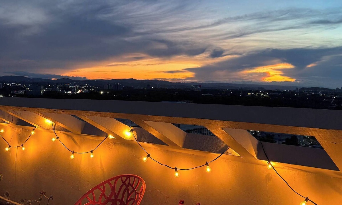 Rio Piedras Apartment | D' Alexa Mini PH & RoofTop