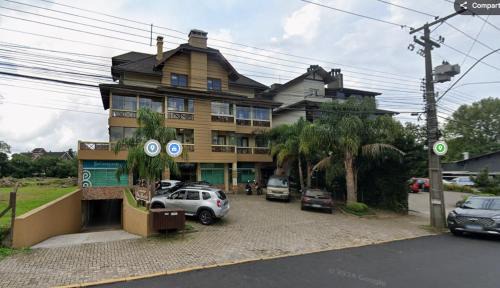Dutra Apartment | D. Alfredo - Apto 3 quartos (2 suítes e 3 banheiros) c/banheira, 2 vagas de garagem em Gramado