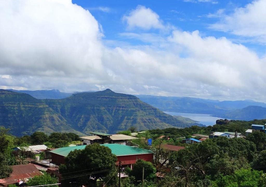 Mahabaleshwar Hotel | D-LITE COTTAGE