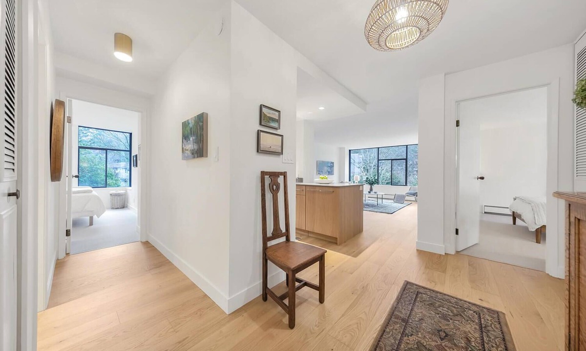 Arbutus Ridge Apartment | D38 - Large 2 bedroom 2 bathrooom