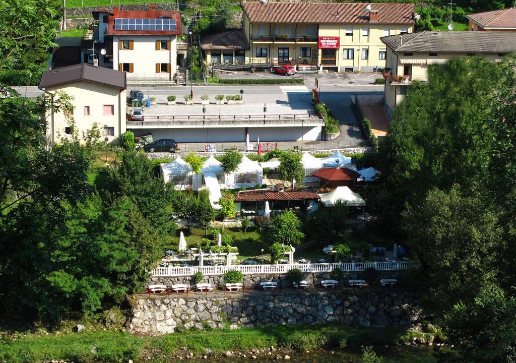 Zogno Hotel | Da Gianni Hotel