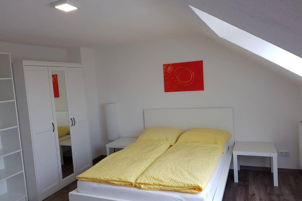 Ansbach Apartment | Dachwohnung Eyb mit 3 Schlafzimmern