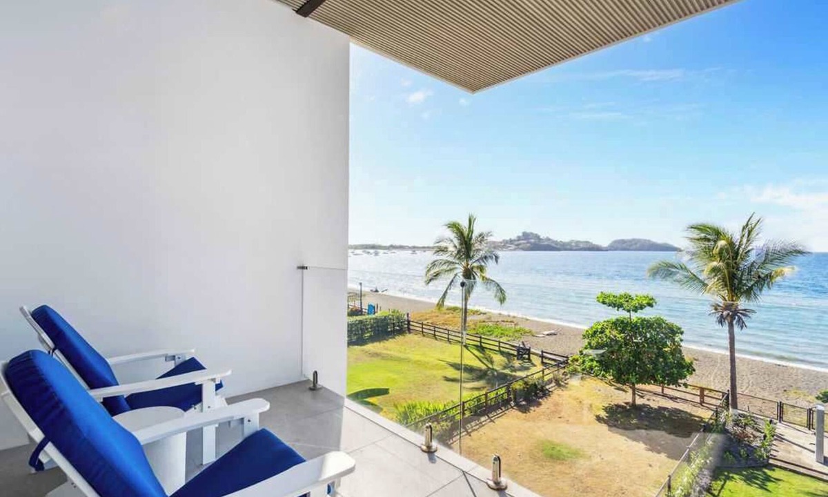 Potrero Villa | Daily Breakfast Included & Infinity Pool Paradise