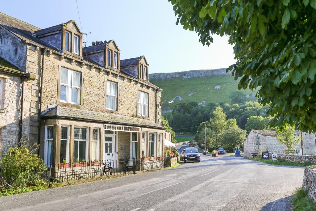 Kettlewell House | Dale House