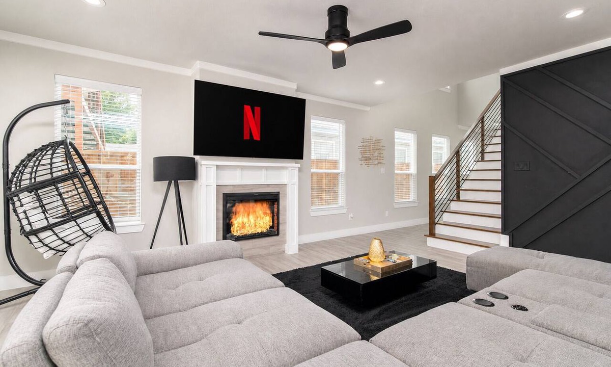 West Dallas House | Dallas Luxury New Build Great For Large Large Groups