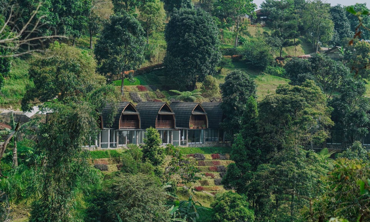 Ciloto Hotel | Damar Langit Resort