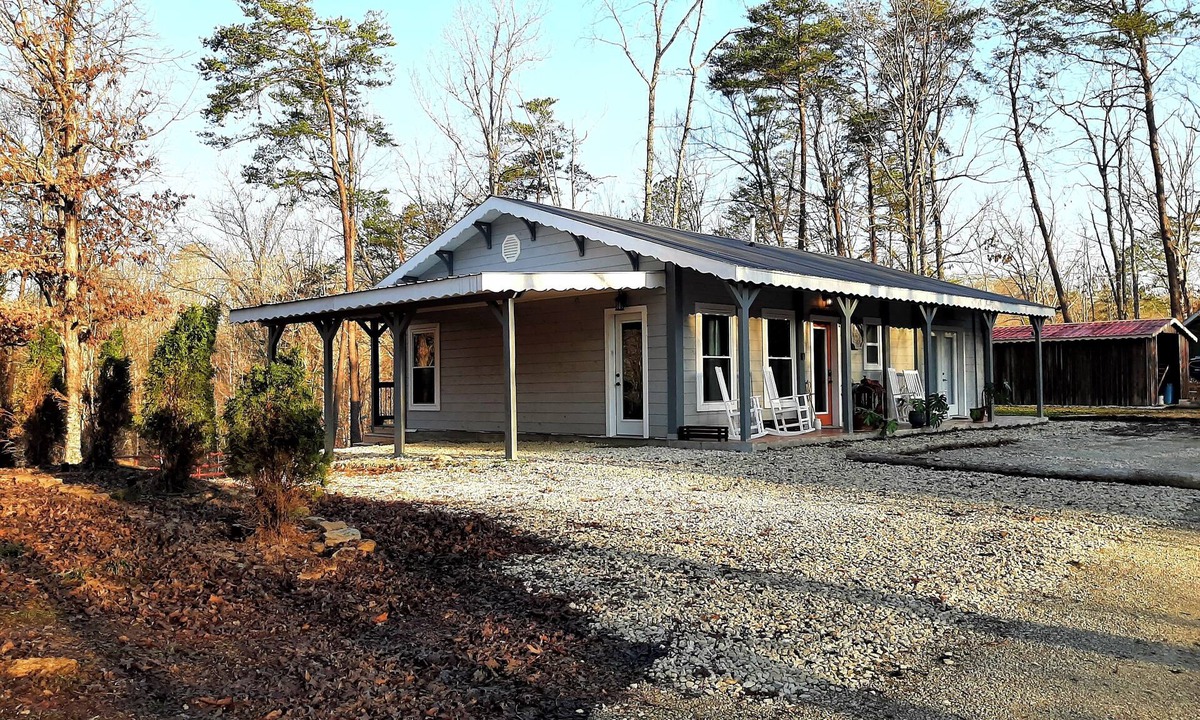 Stanton Cabin | Dappled Grey Cabin with hot tub at Red River Gorge