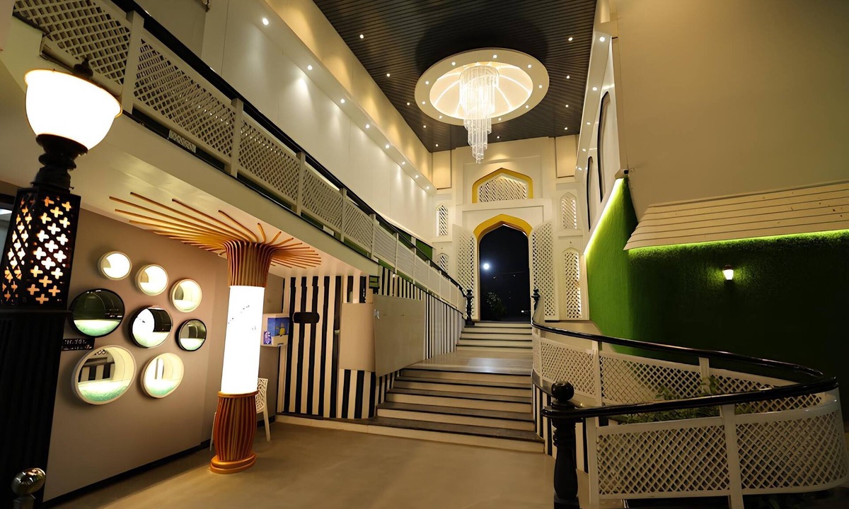 Bareilly Hotel | Darbar E Khas