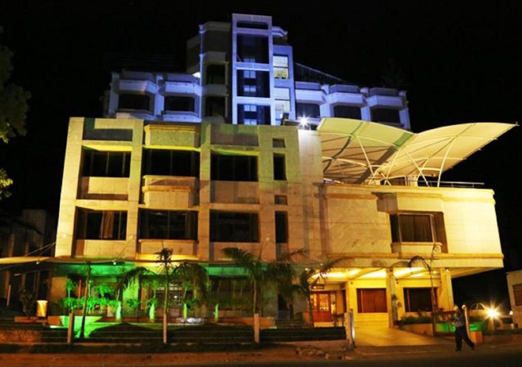 Vellore Hotel | Darling Residency