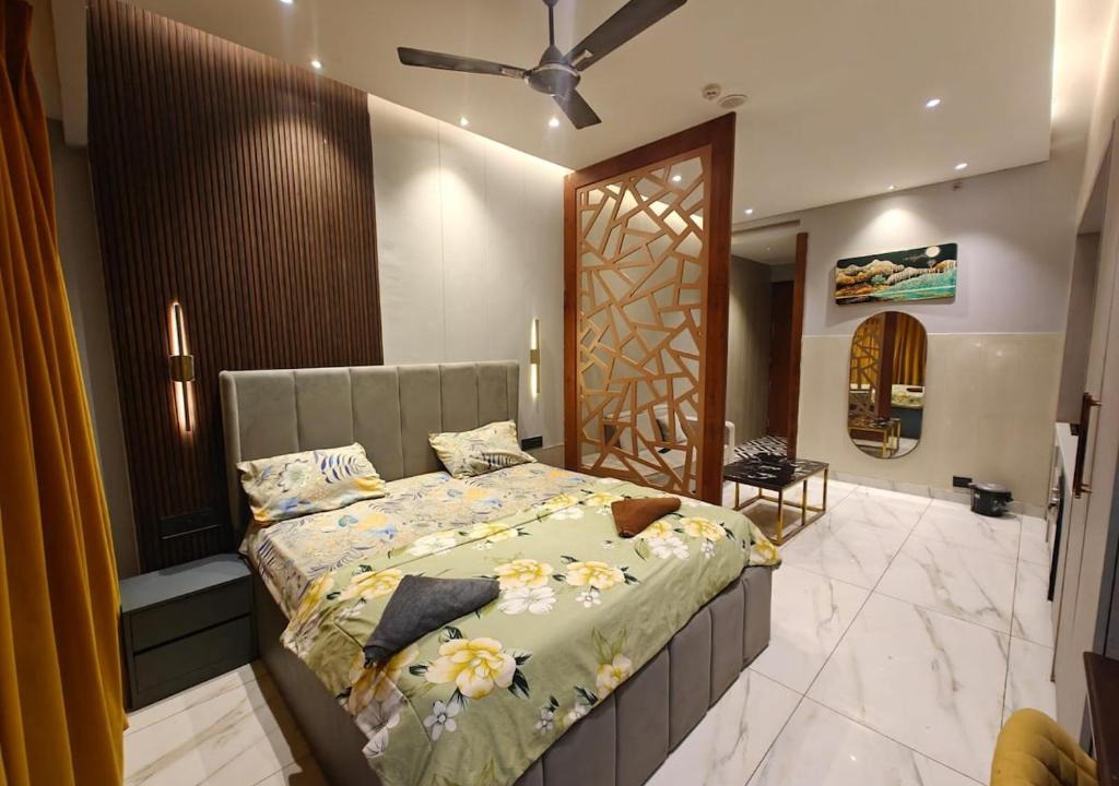 Greater Noida Apartment | Darshana Studios#Galaxyblue sapphire#StylishStudio
