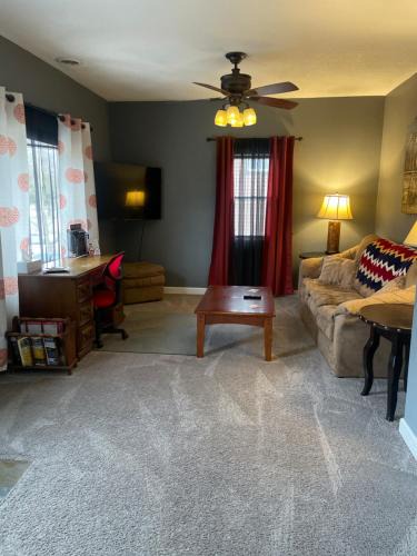 Owatonna Apartment | Dartt's Park Flat