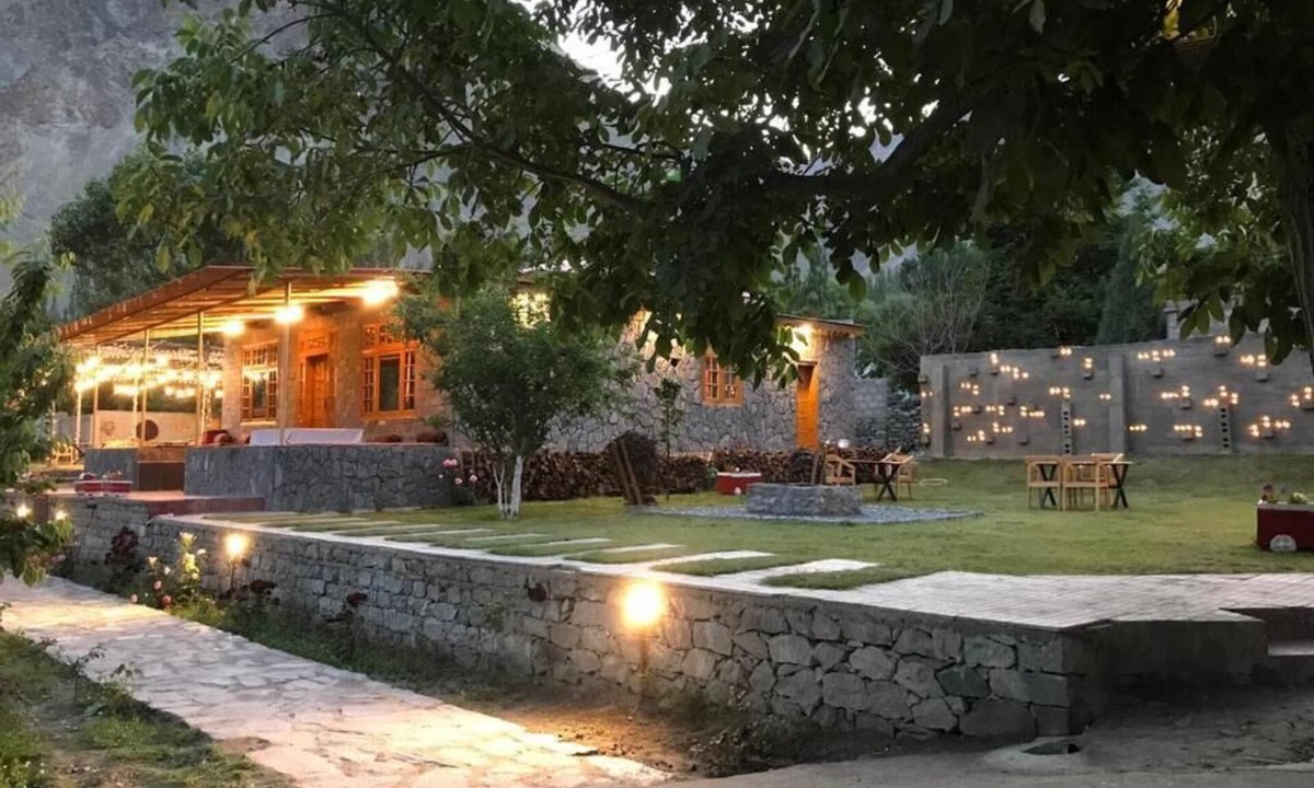 Azad Kashmir Hotel | Das-e-Basi