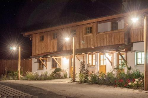 Siegsdorf Apartment | Dauscher Hof - Sauna & Pool