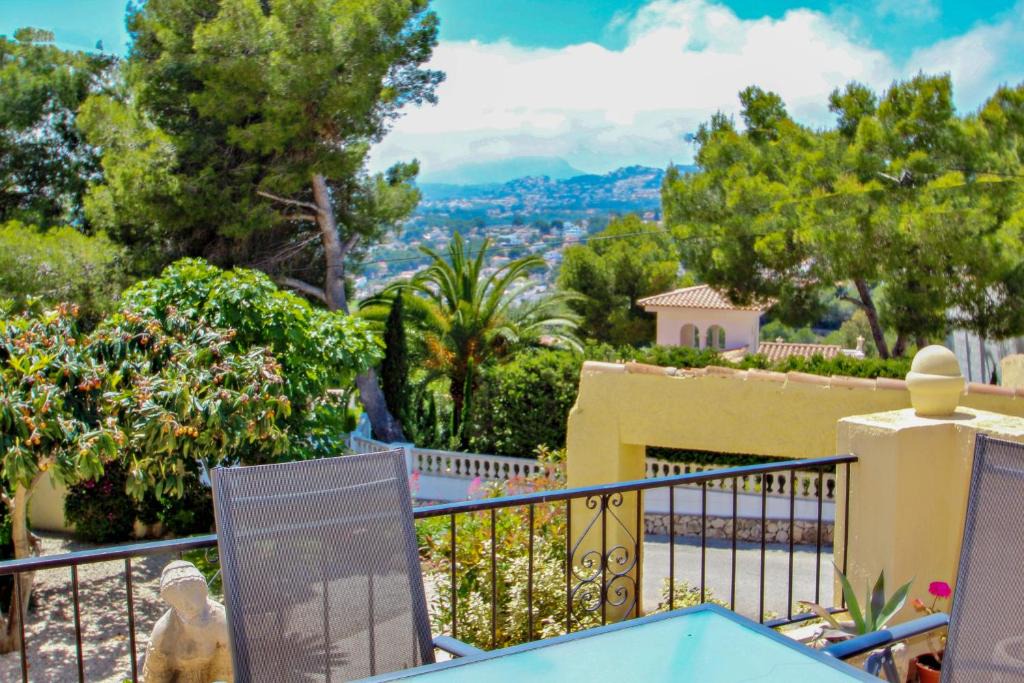 Paichi Apartment | David - holiday bungalow with pool in Teulada