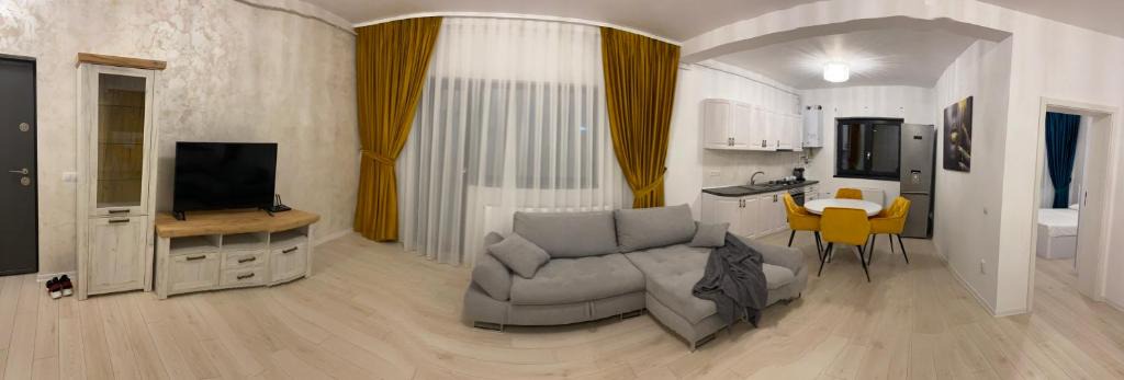 Cisnadie Apartment | David Home