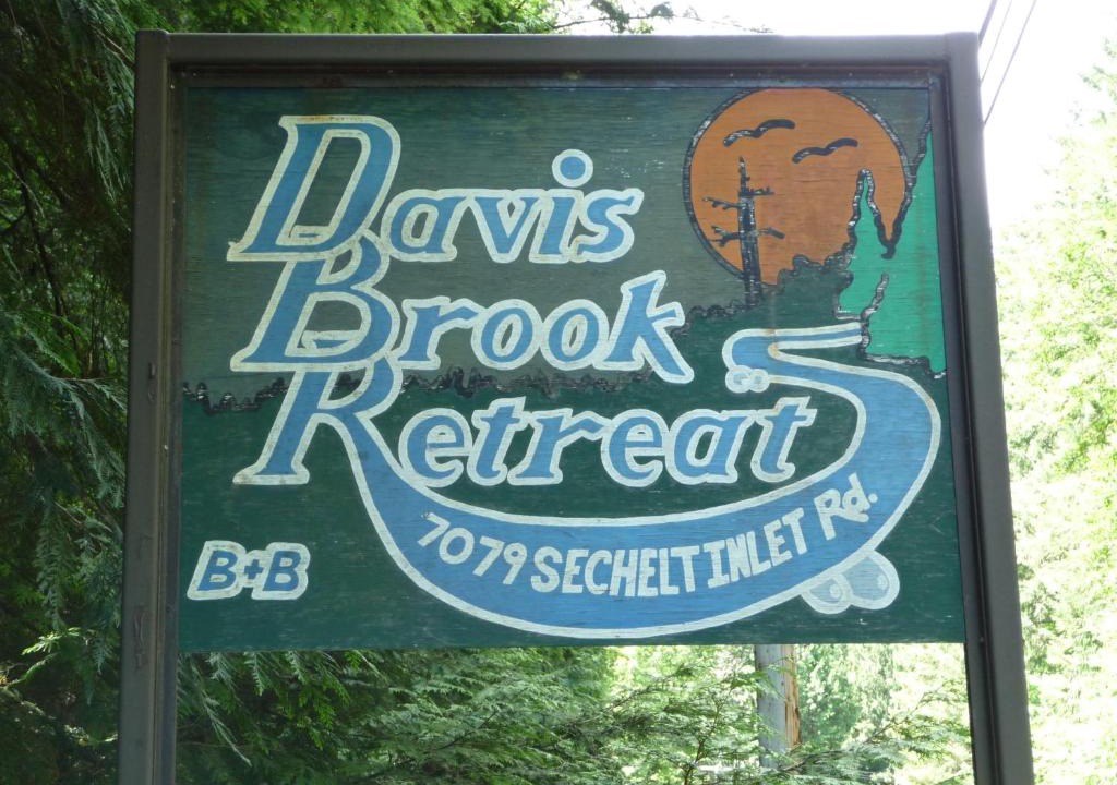 Sechelt Bed & Breakfast | Davis Brook Retreat B&B