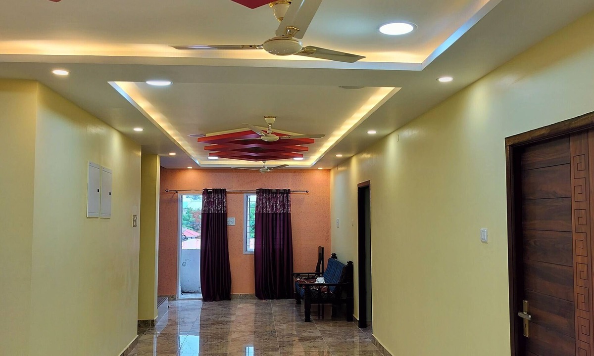East Tambaram Hotel | Daylight Stay