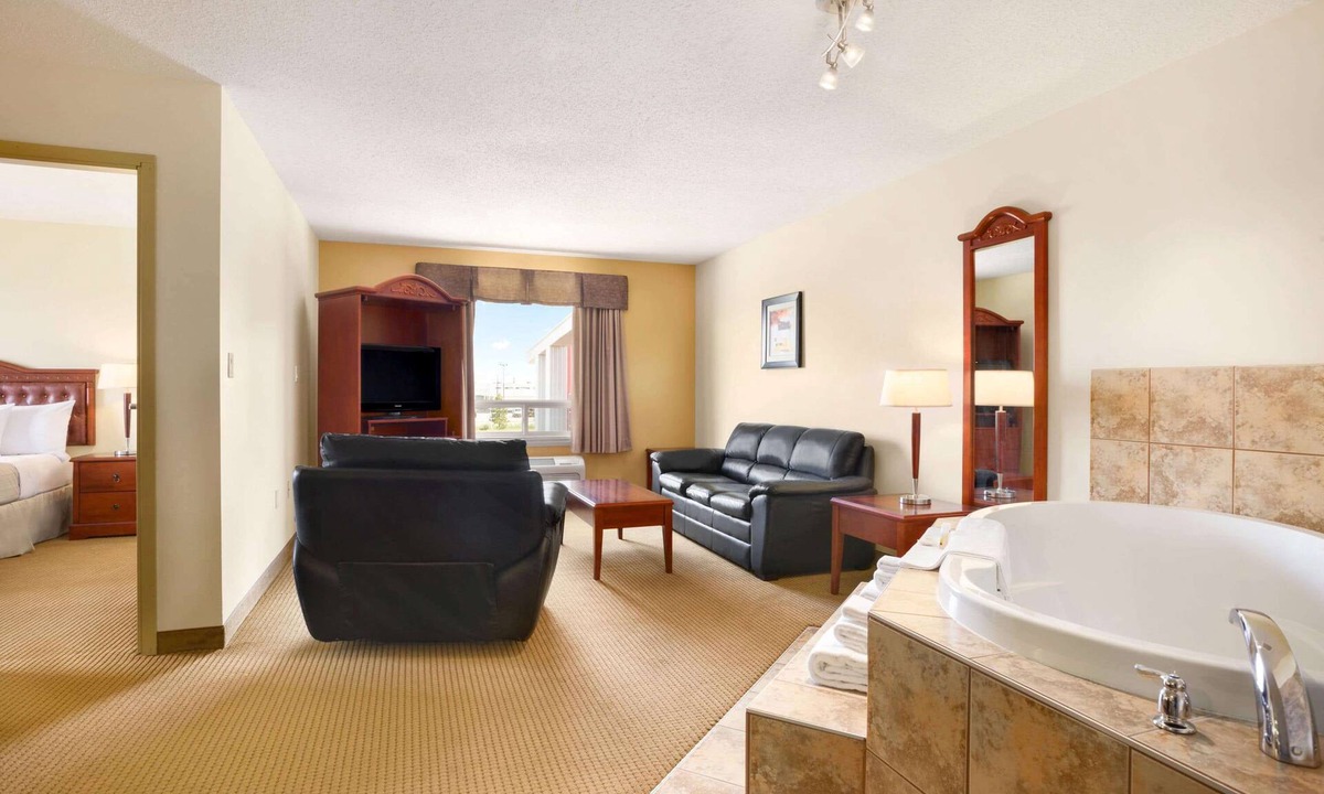 Bonnyville Hotel | Days Inn by Wyndham Bonnyville