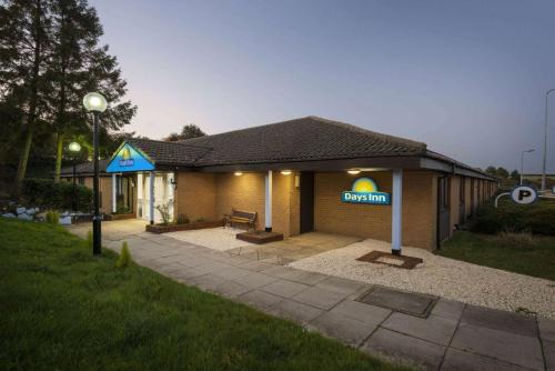 Sutton Scotney Hotel | Days Inn Sutton Scotney North
