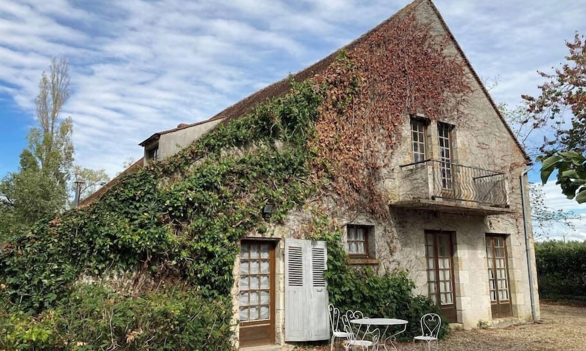 Nevoy House | dddddddddddddddddddddddddddddddddddddddddddddddddddddddd