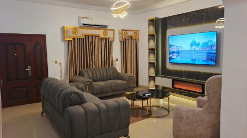 Oshodi-Isolo Apartment | De Advanced Apartments