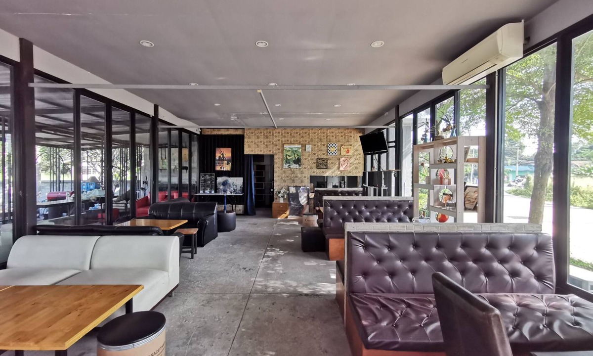 Si Racha Hotel | De Coco House