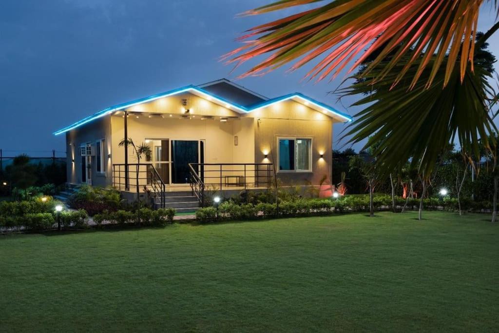 Noida Villa | De vill 202