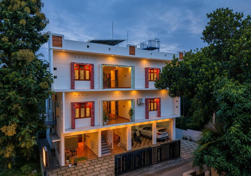 Varkala Hotel | De Waves Varkala by VOYE HOMES - Just 1 Km from Varkala Cliff and Beach