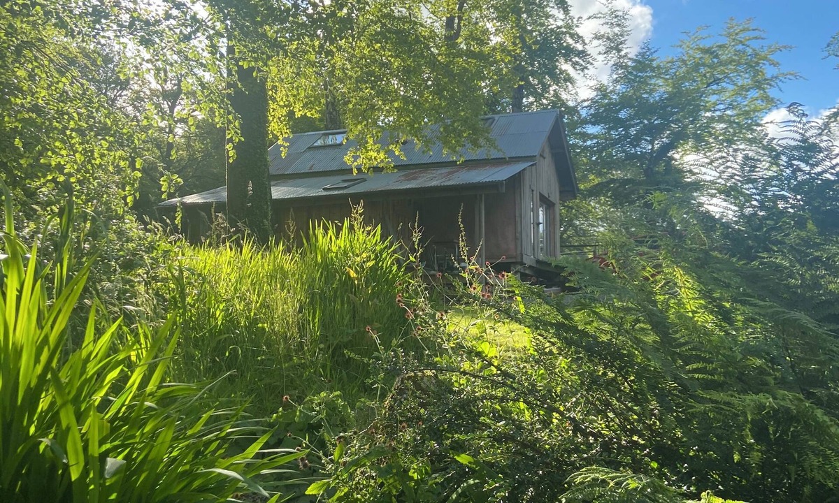 Buckfastleigh House | Deanburn Barn - Cosy Straw Bale Barn on the edge of Dartmoor National Park