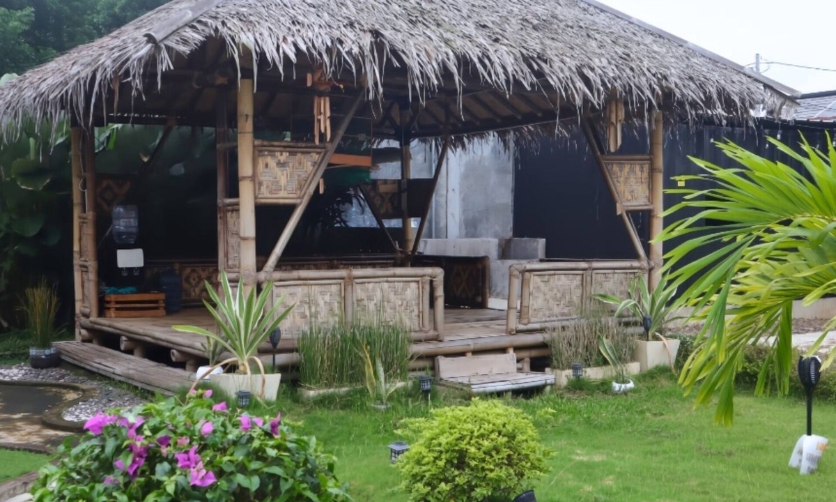 Rendeh House | DeBali Villa Countryside by Simply Homy