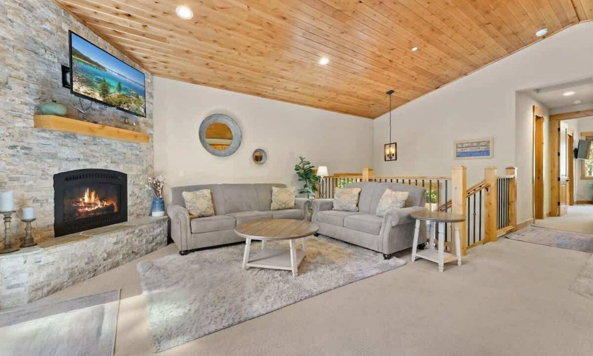 Kings Beach House | Deck, Bikes, Newer Build in Upper Kings Beach
