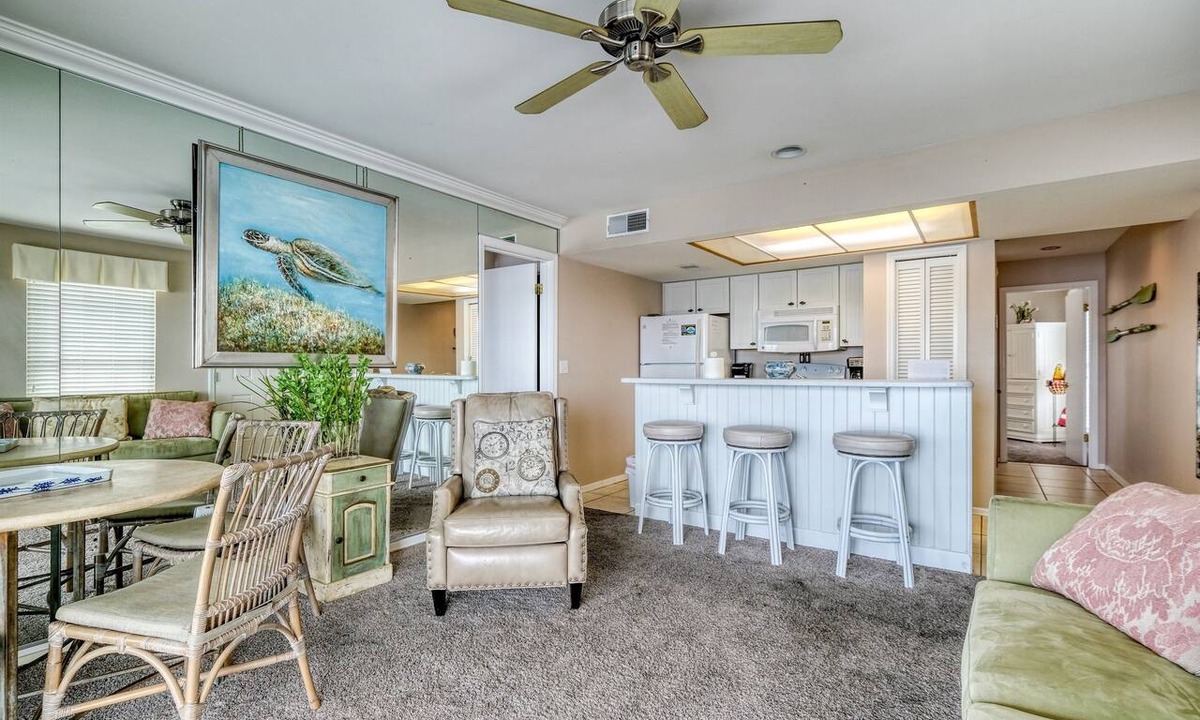 Cedar Key Condo | Decorator Quality Condo at Island Place 315!