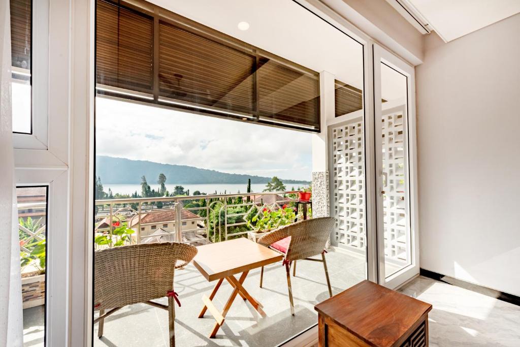Candikuning Hotel | Dedanau Hotel