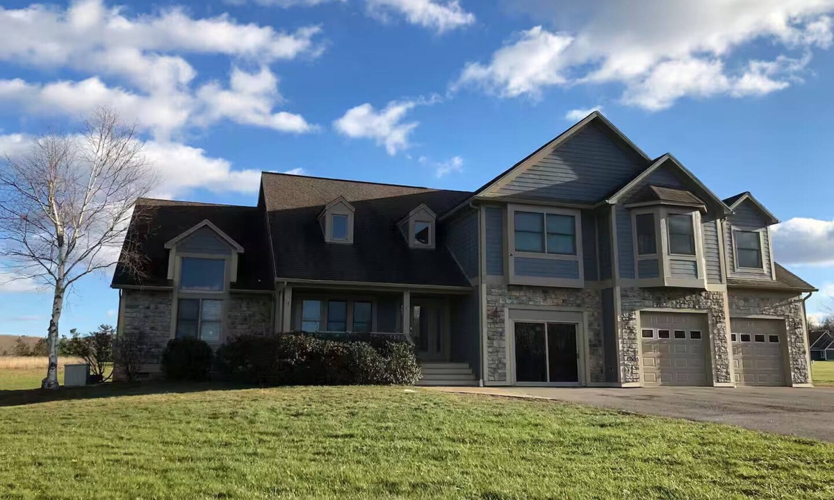 Waterfront Greens House | Deep Creek 365 Water Access 5 BR 5.5 BA Indoor Pool, Hot Tub, Theater, Dogs free