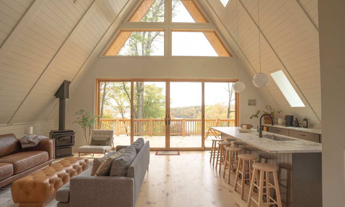 Oakland House | Deep Creek Aframe Cabin