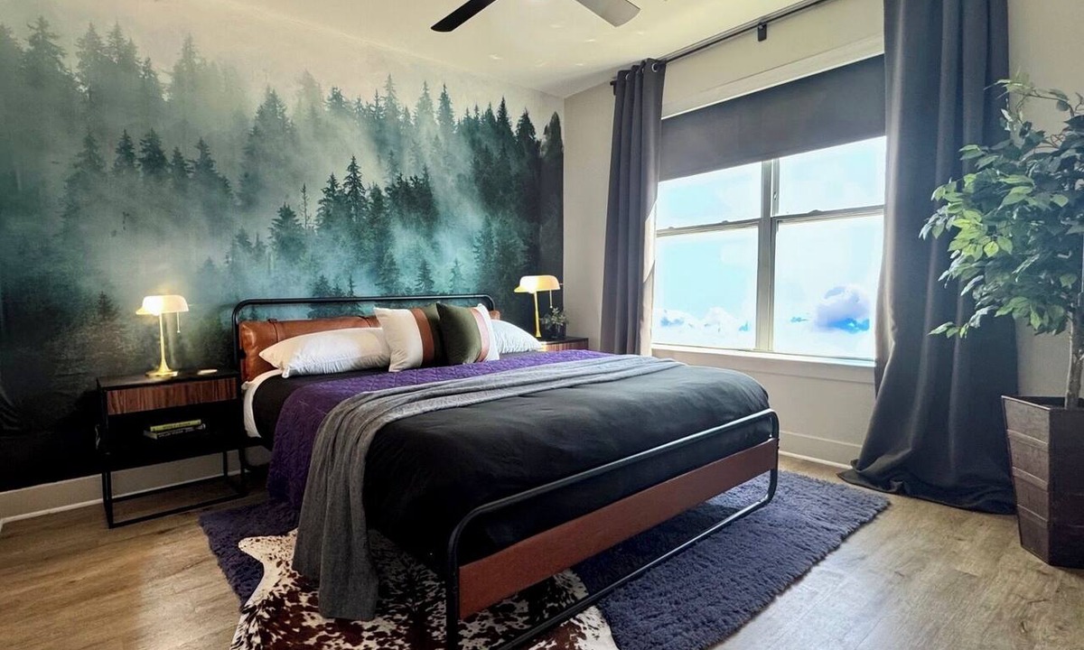 Deep Ellum Apartment | Deep Ellum Redefined/Come Stay/Free Parking/King Bed/Walk to The Factory