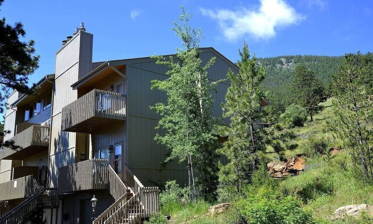 Fall River Estates Condo | Deer Mountain Retreat near RMNP! #3206