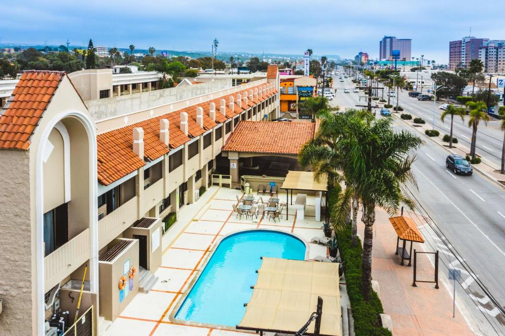 Centro Carretera Hotel | Del Mar Inn Rosarito