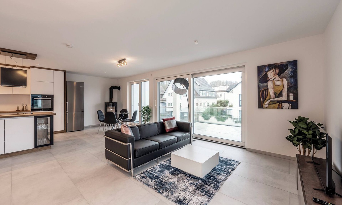 Boeblingen Apartment | Delightful 2 Room Apartment USM I Fireplace & Balcony I Panzer KaserneI Family