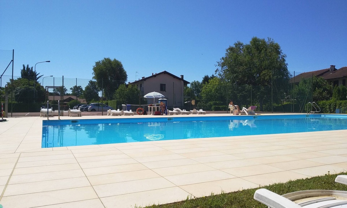 Monvalle Apartment | Delightful apartment with pool just steps from the lake