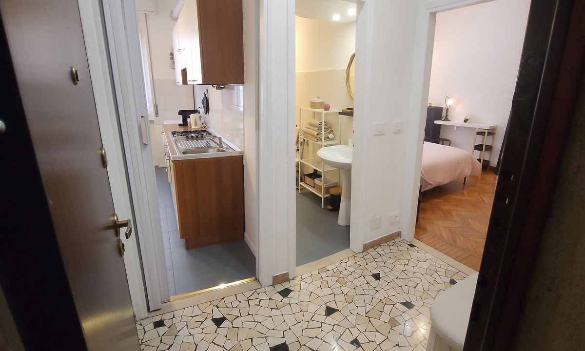 Cagnola Apartment | Delightful one bedroom apartment in Portello area Milan