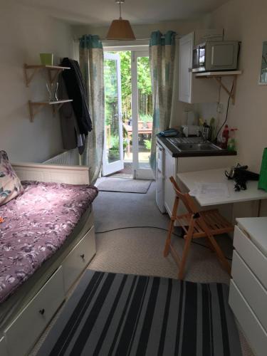 Albrighton Apartment | Delightful studio apartment in pretty village of Albrighton