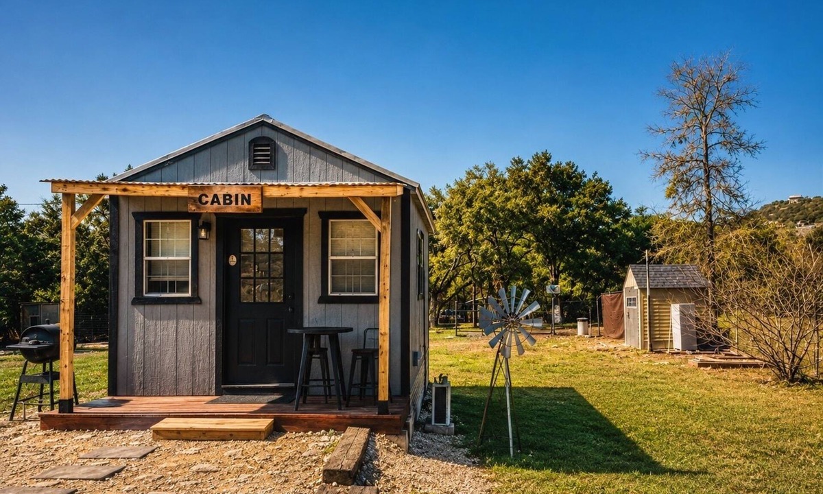Lakehills Cabin | Delightful Tiny House - Our little piece of paradise in Lakehills Tx.
