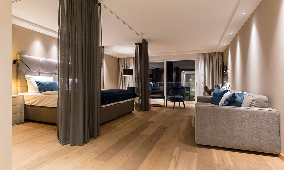Aldingen Apartment | Deluxe Doppelzimmer ca. 50qm