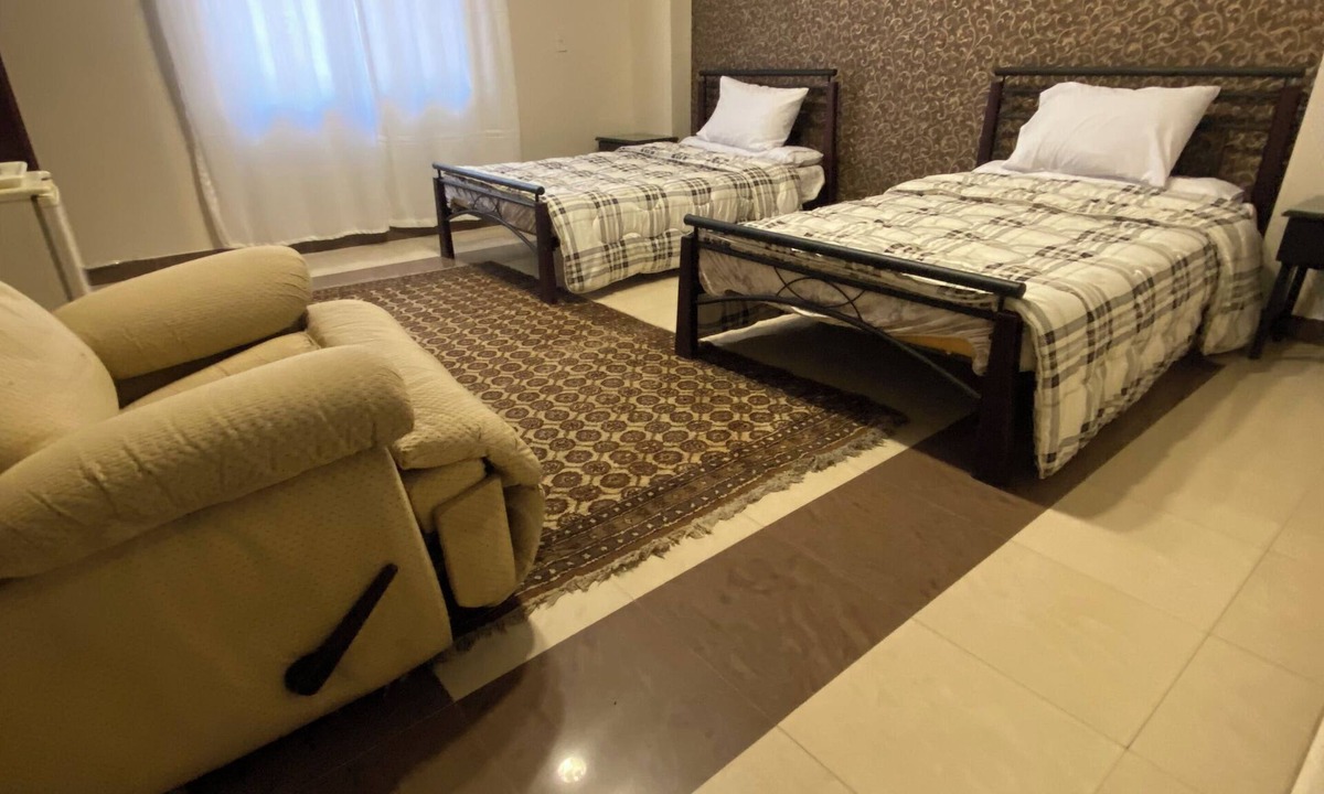 Hada'iq al-Qubbah Apartment | Deluxe double room with private bathroom ,Free WiFi and Safe Box